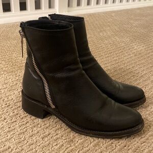 Frye Demi Zip Bootie
